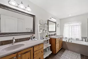 9498 N Canyon Heights Dr, Cedar Hills, UT 84062 - Photo 6
