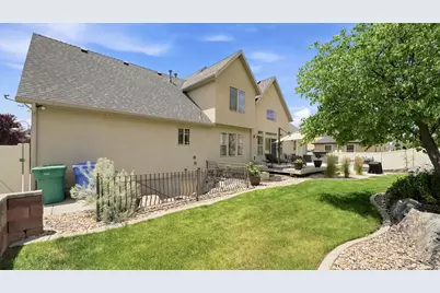 9498 N Canyon Heights Dr, Cedar Hills, UT 84062 - Photo 36