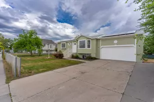 2072 W 3800 S, West Valley, UT 84119 - Photo 26