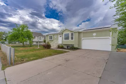 2072 W 3800 S, West Valley, UT 84119 - Photo 2