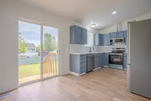 2072 W 3800 S, West Valley, UT 84119 - Photo 6
