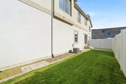 10828 S Wynview Ln, South Jordan, UT 84095 - Photo 34