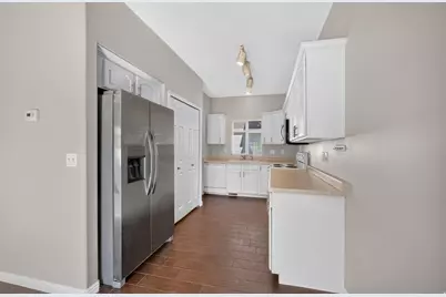 10828 S Wynview Ln, South Jordan, UT 84095 - Photo 14