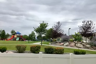 10828 S Wynview Ln, South Jordan, UT 84095 - Photo 46