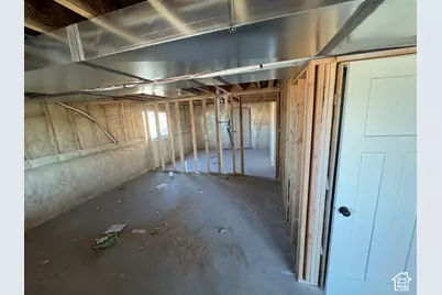 1029 N 2900 E, Layton, UT 84040 - Photo 22