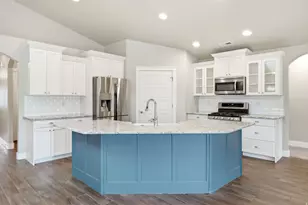 1917 N Farmington Hollow Cir, Farmington, UT 84025 - Photo 6