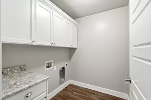 1917 N Farmington Hollow Cir, Farmington, UT 84025 - Photo 12