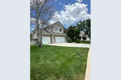 11133 S Crescent Vista Ln Ln, Sandy, UT 84070 - Photo 2
