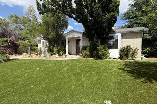 11031 S Old England Rd, Sandy, UT 84092 - Photo 2