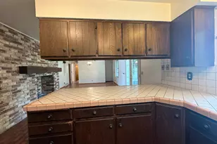 11031 S Old England Rd, Sandy, UT 84092 - Photo 18