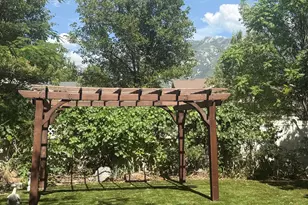 11031 S Old England Rd, Sandy, UT 84092 - Photo 40