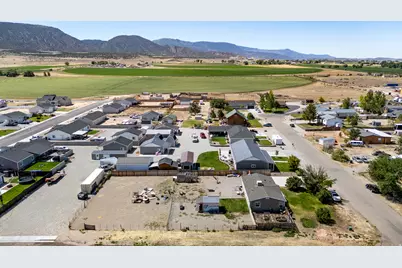 4296 N Maple Cir, Enoch, UT 84721 - Photo 44