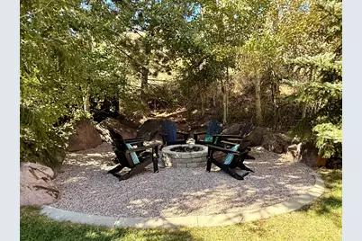 2187 E Eagle Crest Dr, Draper, UT 84020 - Photo 40