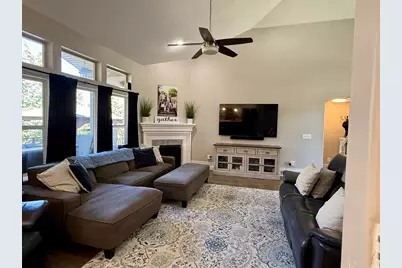 2187 E Eagle Crest Dr, Draper (UT Cnty), UT 84020 - Photo 10