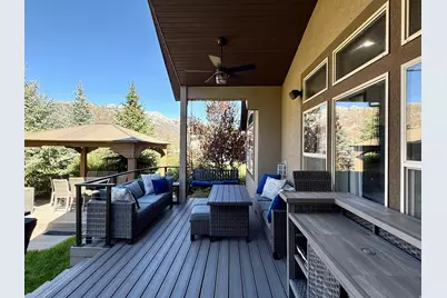 2187 E Eagle Crest Dr, Draper (UT Cnty), UT 84020 - Photo 54