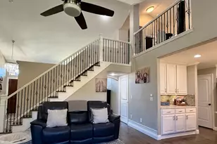 2187 E Eagle Crest Dr, Draper (UT Cnty), UT 84020 - Photo 12