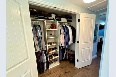 2187 E Eagle Crest Dr, Draper (UT Cnty), UT 84020 - Photo 10