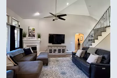 2187 E Eagle Crest Dr, Draper (UT Cnty), UT 84020 - Photo 8