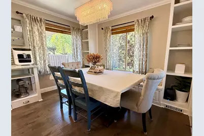 2187 E Eagle Crest Dr, Draper (UT Cnty), UT 84020 - Photo 18