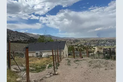7586 W Mountain Top Rd, Herriman, UT 84096 - Photo 26