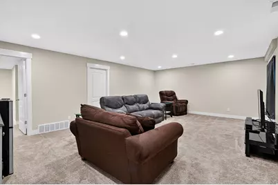 9562 S Michal Robert Ln, West Jordan, UT 84081 - Photo 20