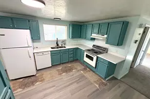 391 N 100 W, Delta, UT 84624 - Photo 6