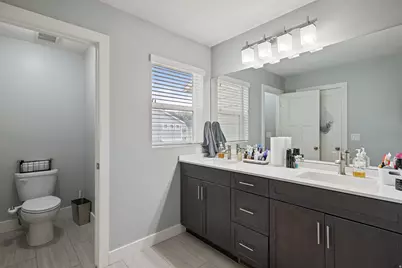 52 E Golden Privet Dr, Draper, UT 84020 - Photo 18