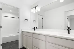 1049 N Coyote Creek, Saratoga Springs, UT 84045 - Photo 10