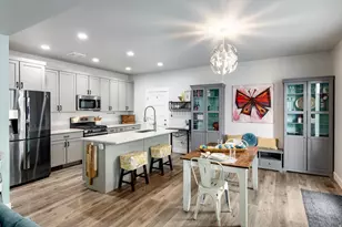 10742 S Beach Comber Way, South Jordan, UT 84009 - Photo 2