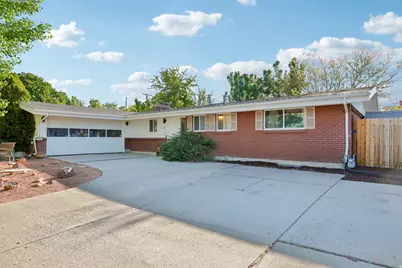 3779 S 2000 E, Salt Lake City, UT 84109 - Photo 2
