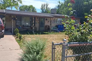 443 W 2575 N, Sunset, UT 84015 - Photo 2