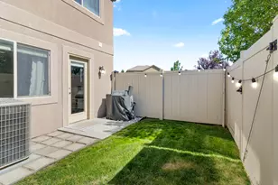 212 S Tamarak Circle, Lehi, UT 84043 - Photo 22