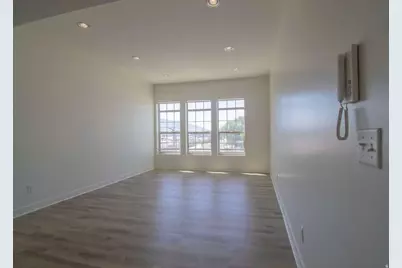 4276 S Main St #303, Murray, UT 84107 - Photo 6