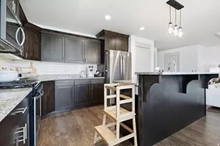 43 N 270 W, Hyrum, UT 84319 - Photo 4
