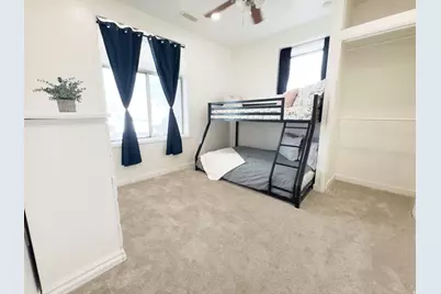 127 N 100 W, Richfield, UT 84701 - Photo 4