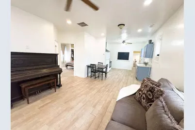 127 N 100 W, Richfield, UT 84701 - Photo 2