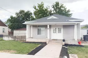 127 N 100 W, Richfield, UT 84701 - Photo 1