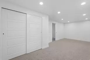2866 W 1700 N, Clinton, UT 84015 - Photo 6