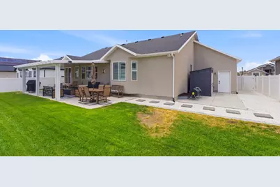 541 W 1960 N, Tooele, UT 84074 - Photo 38