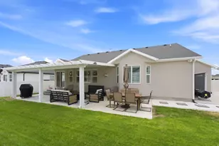 541 W 1960 N, Tooele, UT 84074 - Photo 42