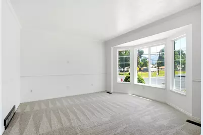 8416 S 300 E, Sandy, UT 84070 - Photo 6