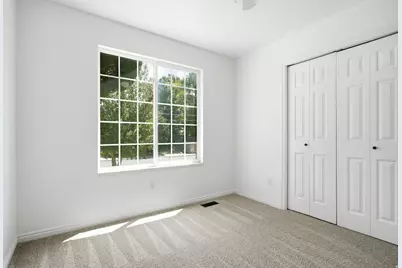 8416 S 300 E, Sandy, UT 84070 - Photo 12