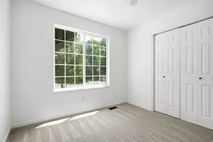 8416 S 300 E, Sandy, UT 84070 - Photo 12