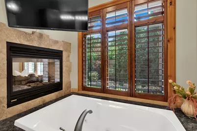 5083 S Clarenden Pl E, Holladay, UT 84117 - Photo 28