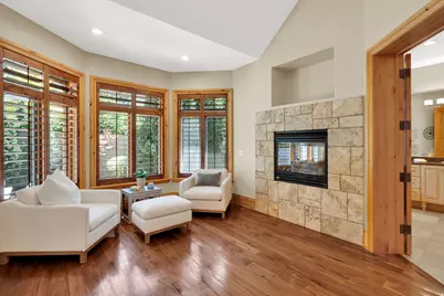 5083 S Clarenden Pl E, Holladay, UT 84117 - Photo 24