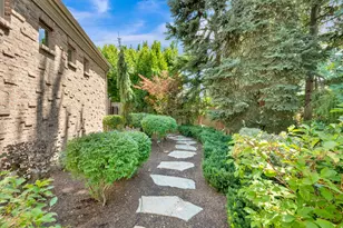 5083 S Clarenden Pl E, Holladay, UT 84117 - Photo 62