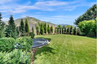 5083 S Clarenden Pl E, Holladay, UT 84117 - Photo 64
