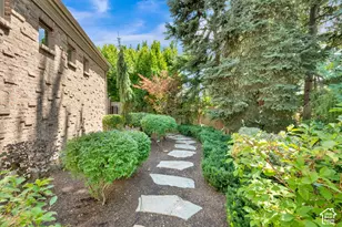5083 S Clarenden Pl E, Holladay, UT 84117 - Photo 66