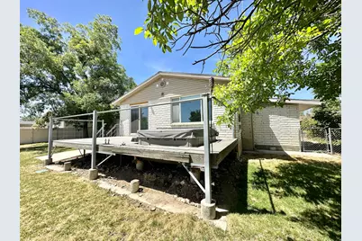 979 W 1700 N, Provo, UT 84604 - Photo 12