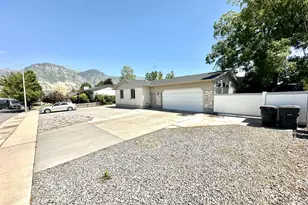 979 W 1700 N, Provo, UT 84604 - Photo 2